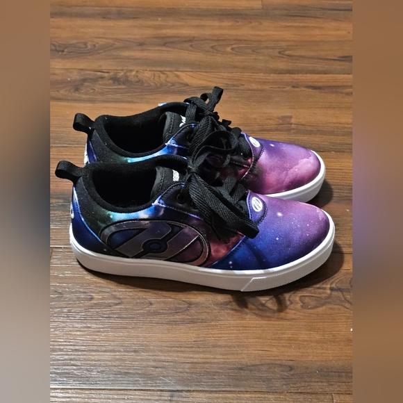 Heelys Galaxy Youth Shoes Size 4 - Picture 1 of 9